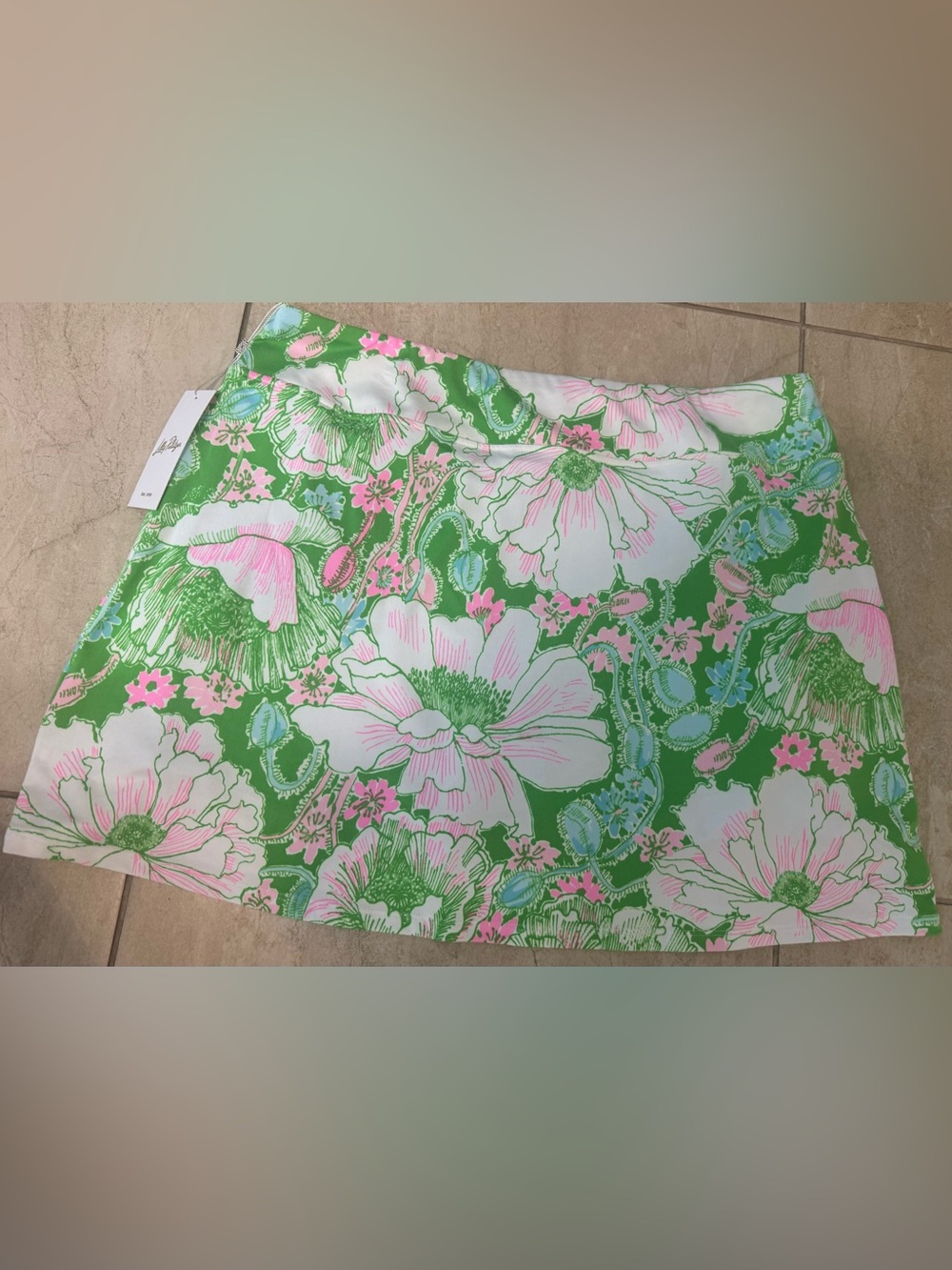 Lilly Pulitzer Maryana 15" - Picture 10 of 15
